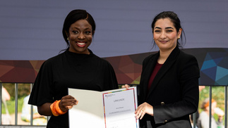 BMZ_Engagementpreis_2_c_Leon_Kügeler_Photothek.jpg