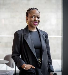 Gloria_Ada_Niquaye-Portrait-4359-Final.jpg